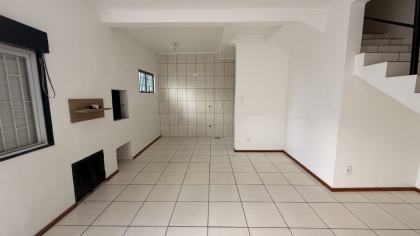 Casa de 2 dormitórios em Cruz Alta no bairro Brenner