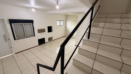 Casa de 2 dormitórios em Cruz Alta no bairro Brenner