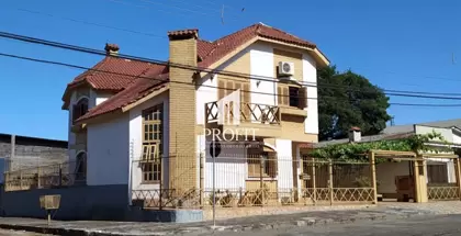 Casa de 4 dormitórios em Cruz Alta no bairro Bonini I