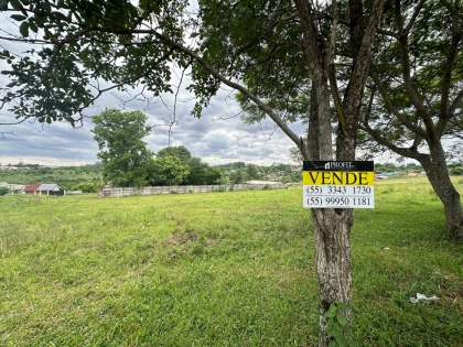 Terreno em Cruz Alta no bairro Jardim Petrópolis II