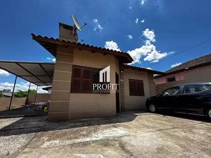 Casa de 2 dormitórios em Cruz Alta no bairro Centro