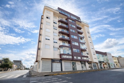 Apartamento de 2 dormitórios em Cruz Alta no bairro...