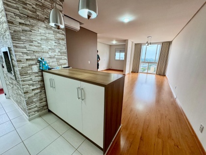 Apartamento de 2 dormitórios em Cruz Alta no bairro...