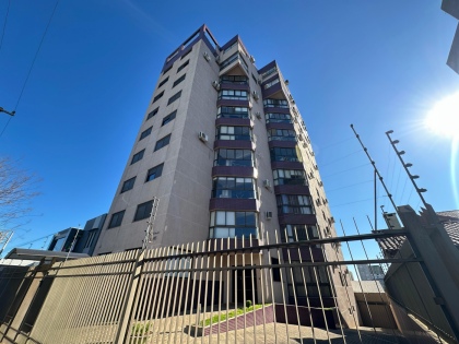 Apartamento de 2 dormitórios em Cruz Alta no bairro...