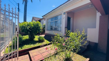 Casa de 3 dormitórios em Cruz Alta no bairro Centro