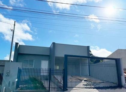 Casa de 3 dormitórios em Cruz Alta no bairro Toríbio...