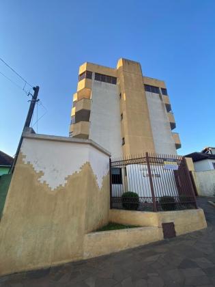 Apartamento de 3 dormitórios em Cruz Alta no bairro...